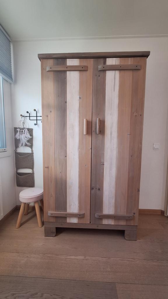 Bopita Kinderkledingkast Steigerhout Basic Wood kledingkast, Kinderen en Baby's, Kinderkamer | Commodes en Kasten, Ophalen, Gebruikt