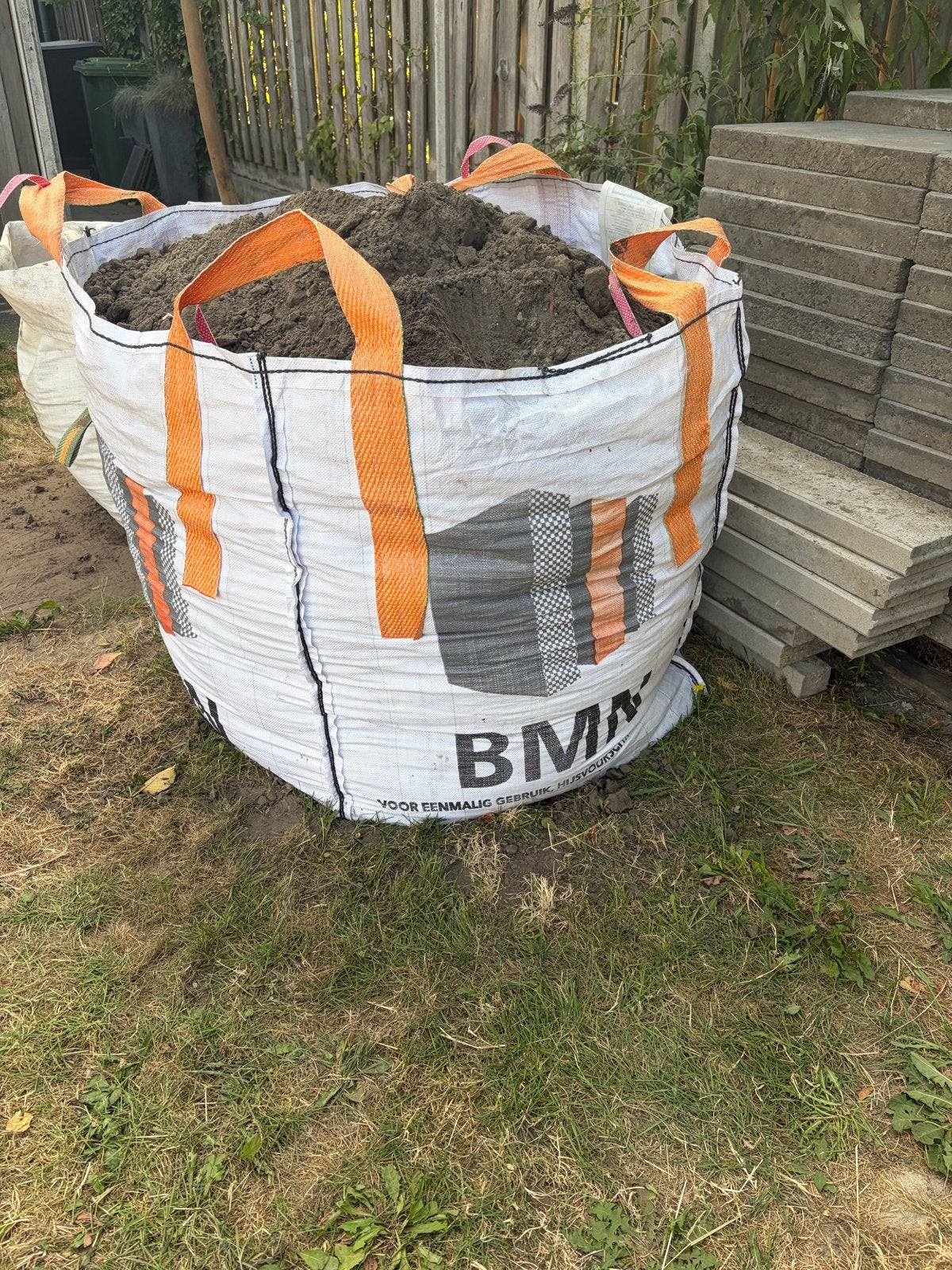 2m3 in Big Bags Ophoogzand / Tuinaarde, Tuin en Terras, Ophalen, Gebruikt, Ophoogzand