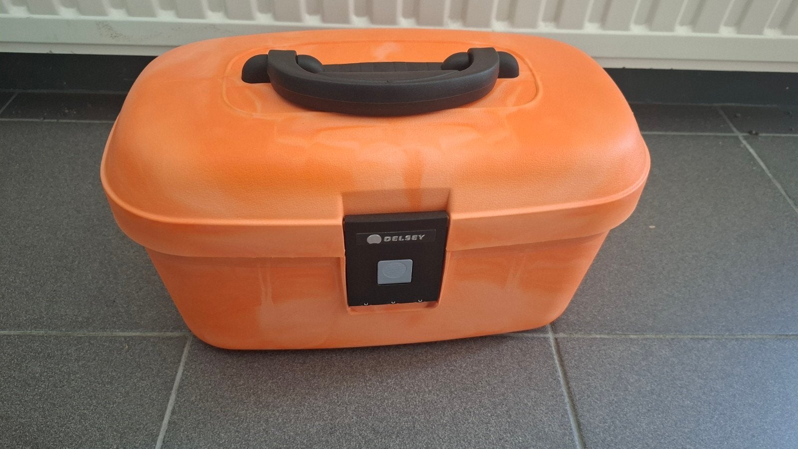 Delsey Beautycase Oranje Hardcase met Slot en Spiegel, Ophalen, Gebruikt, Met slot, Oranje