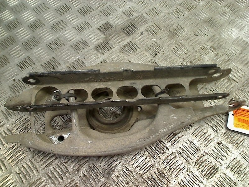 Draagarm Links Achter Onder BMW X1 (E84) (2009-12/2015-06), Gebruikt, Petuelring 130, München 80809, , Duitsland, BMW, Bayerische Motoren Werke AG