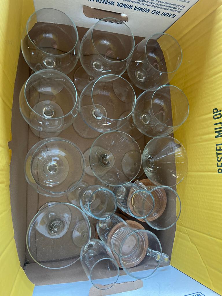 Diverse glaswerk set: gin-tonic, cocktail, champagne, thee, Ophalen