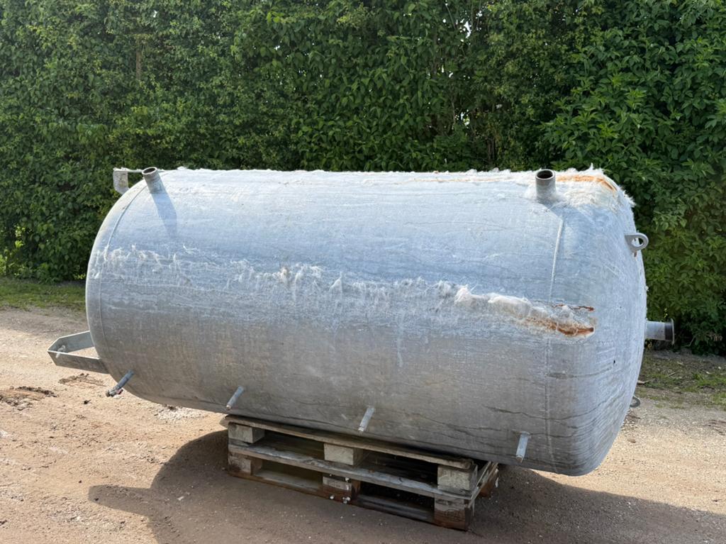 Gegalvaniseerd Buffervat 3000L met Isolatiemantel, Gebruikt, Www.cvheat.com, 100 liter of meer, 3000 liter buffervat