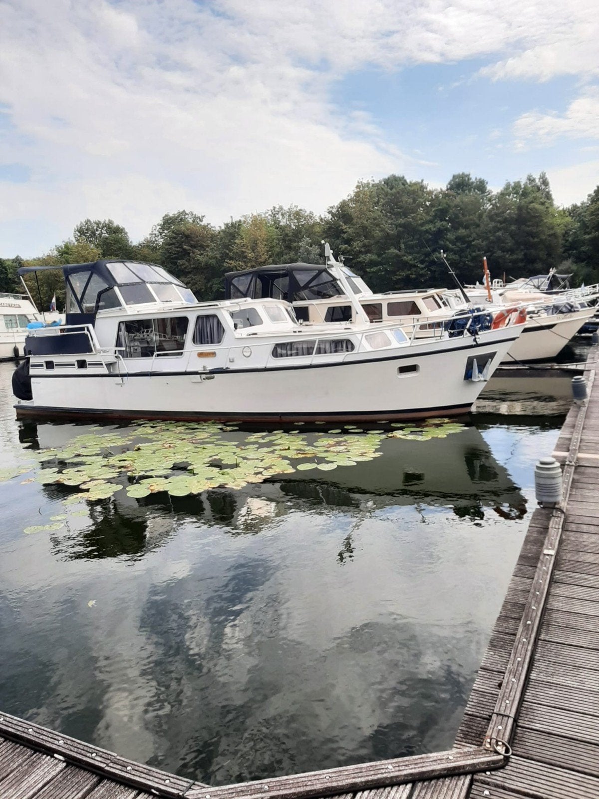 Motorboot, Rijokruiser 11.30 lang en 3.50 breed, Gebruikt, Binnenboordmotor, Diesel, 87 pk