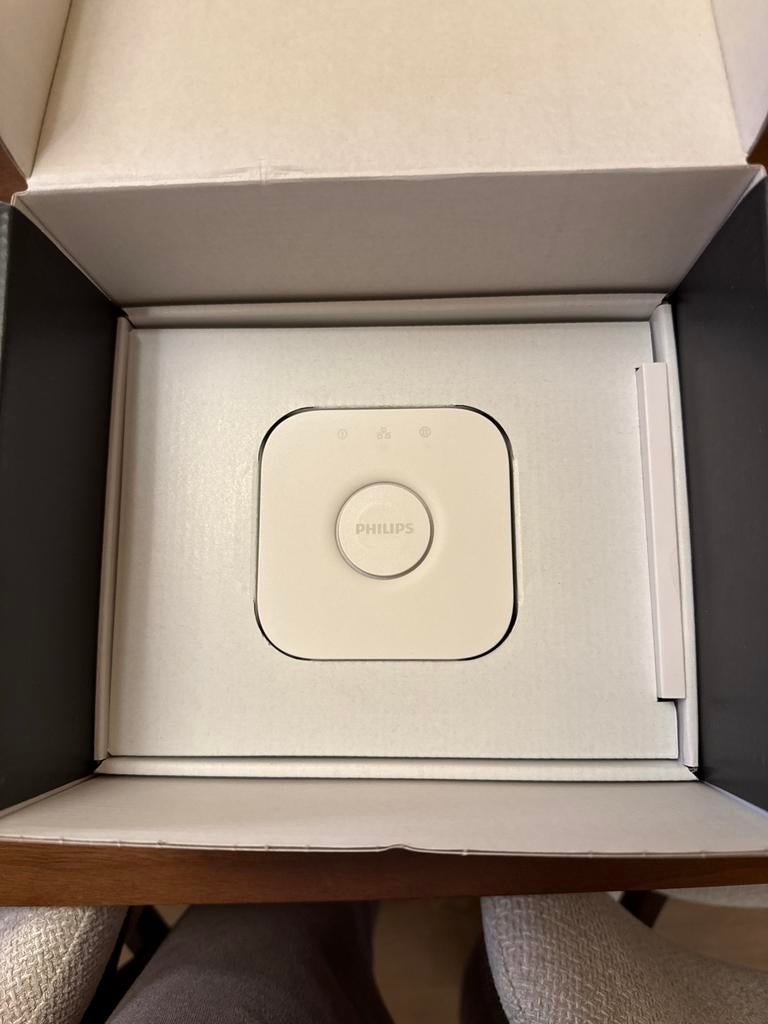 Nieuwe Philips Hue Bridge - Ongebruikt, Ophalen of Verzenden, Zo goed als nieuw