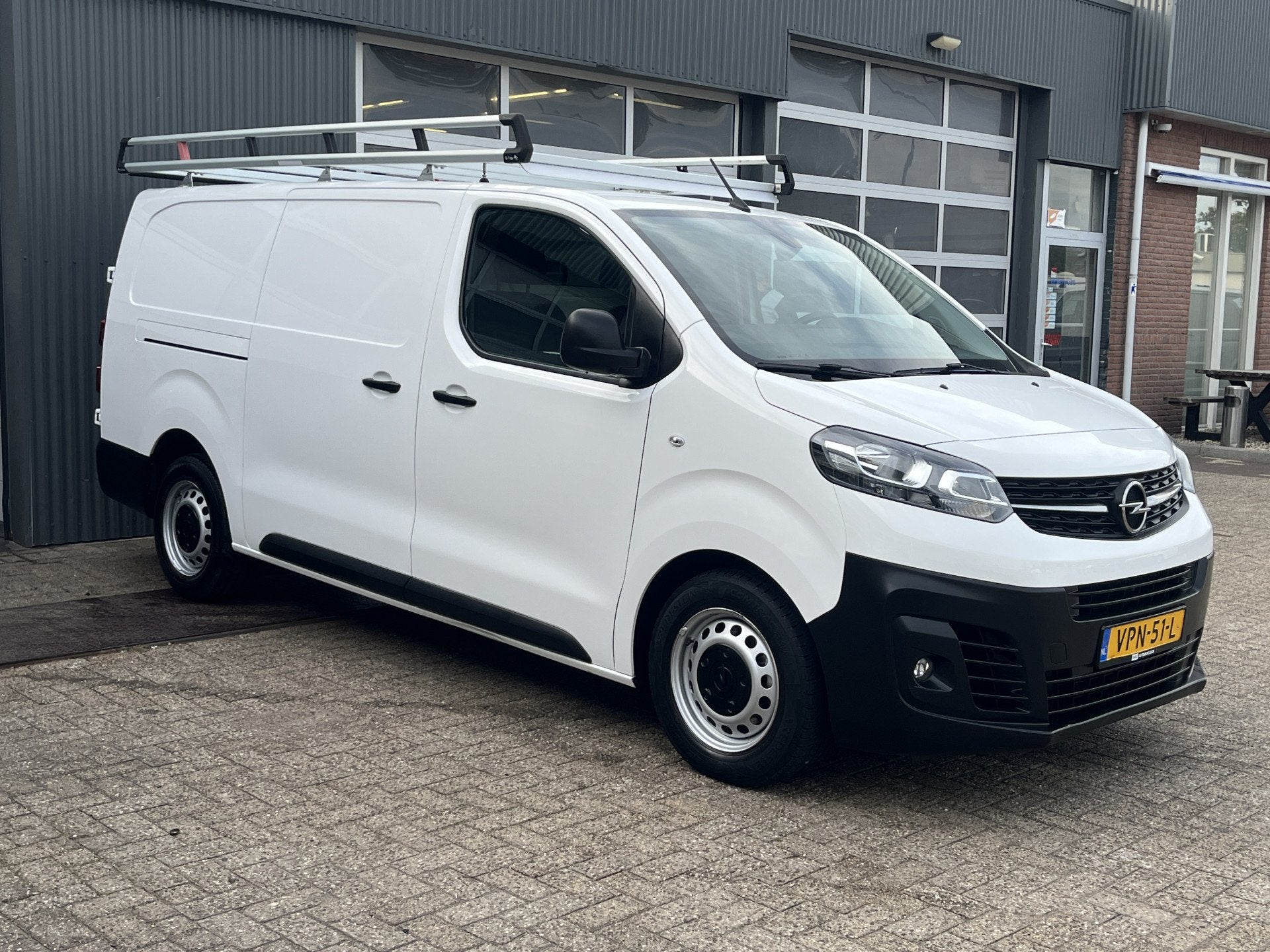 Opel Vivaro 2.0 CDTI L3H1 Edition Airco Cruise controle Trek, Voorwielaandrijving, 145 pk, Stof, Gebruikt