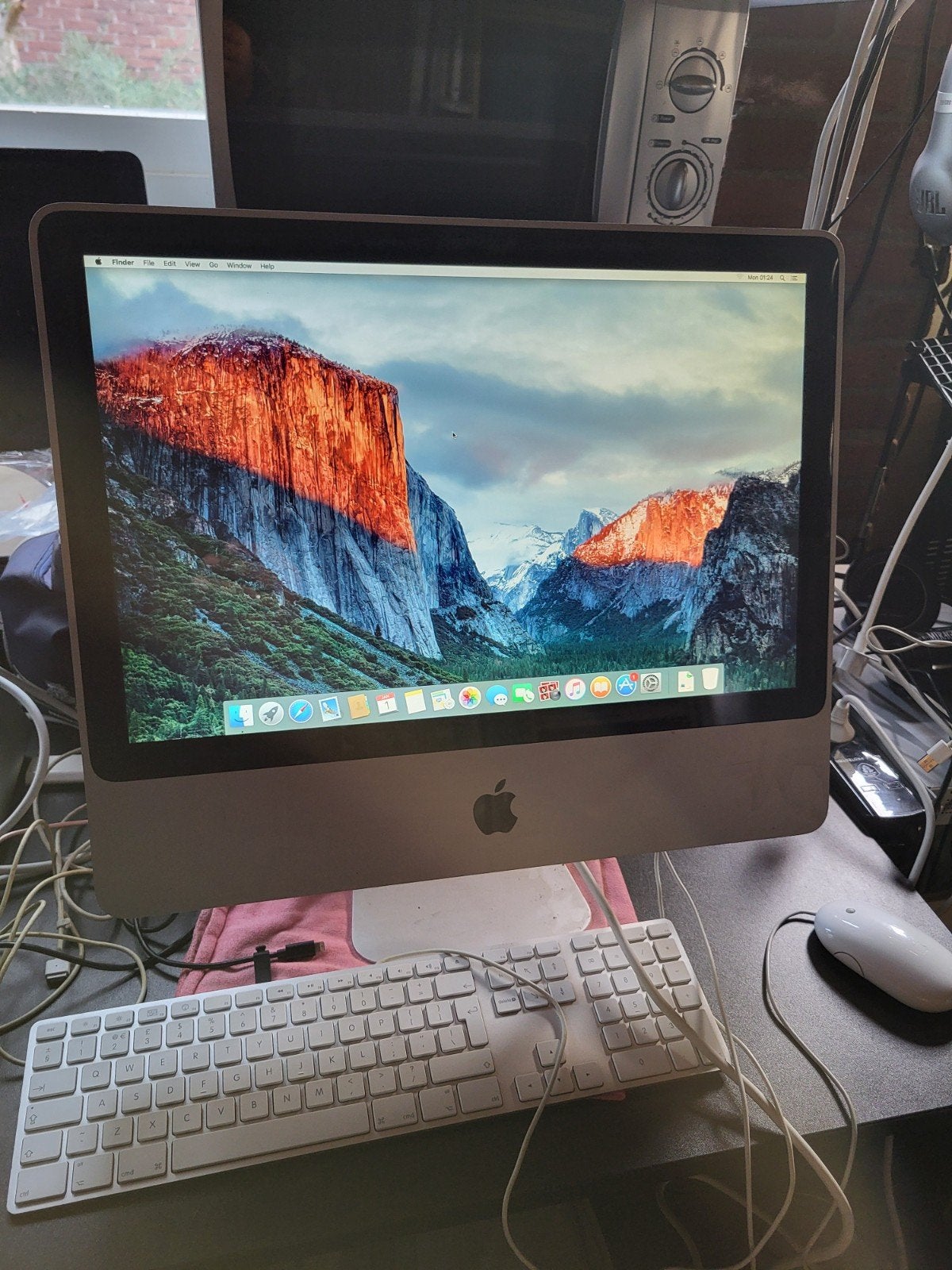 Apple iMac (begin 2009) 20-inch, 2GB RAM, 320GB HDD, Ophalen, Gebruikt, HDD, IMac