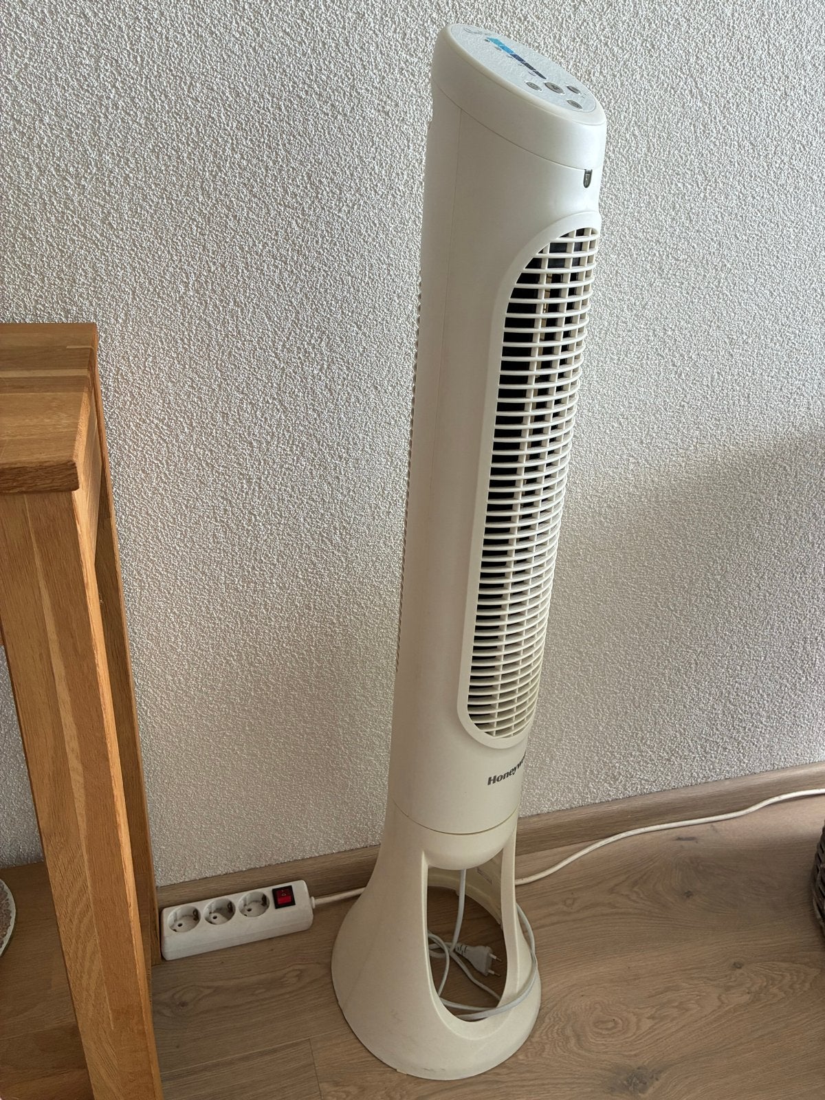 Honeywell Torenventilator - Stijlvol en Efficiënt, Witgoed en Apparatuur, Ventilatoren, Ophalen, Gebruikt, Torenventilator