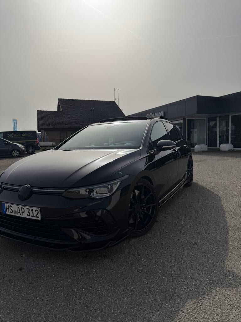 VW Golf 8R 2.0TSI Black Edition Performance Full/Carbon Int., Automaat, 4 cilinders, 1984 cc, 320 pk