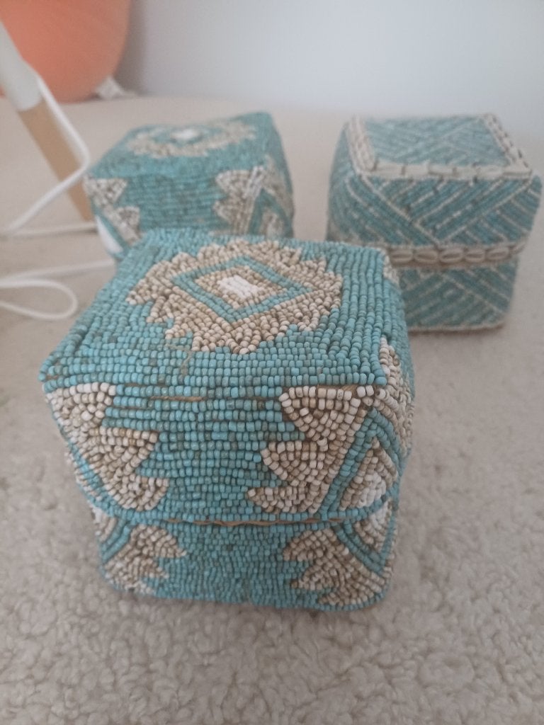 3 Offermandjes met kralen, Met deksel, Mand, Vierkant, Nieuw