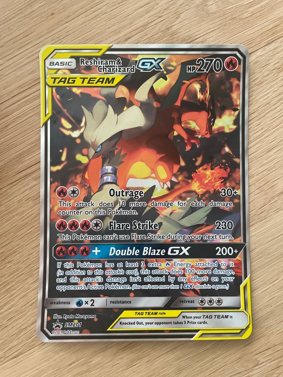 Jumbo Pokémon kaart Reshiram & Charizard GX TAG TEAM, Ophalen of Verzenden, Zo goed als nieuw, Losse kaart