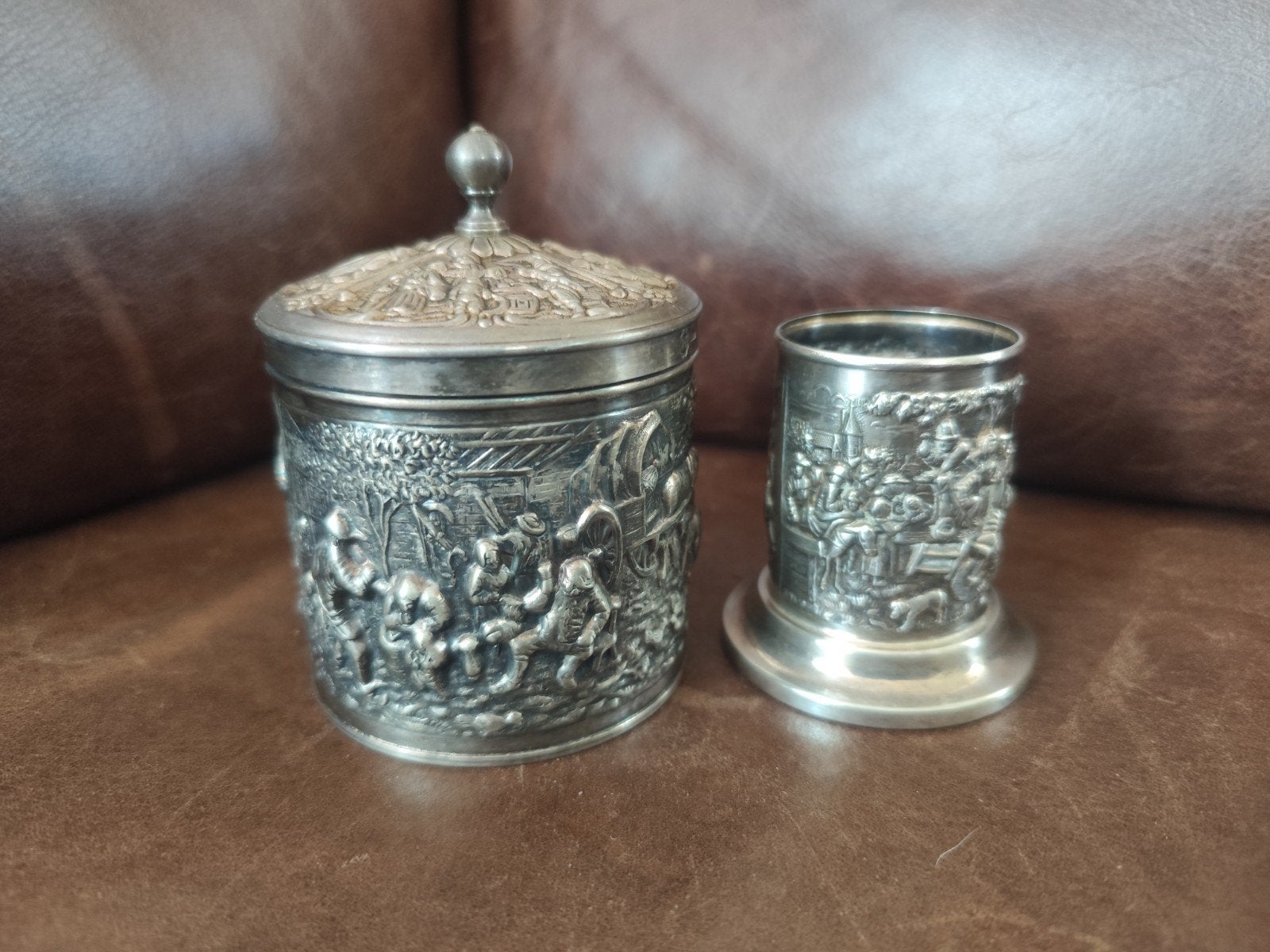 verzilverde Douwe Egberts set – Theebus & Lepelvaas (H. Hooi, Ophalen of Verzenden