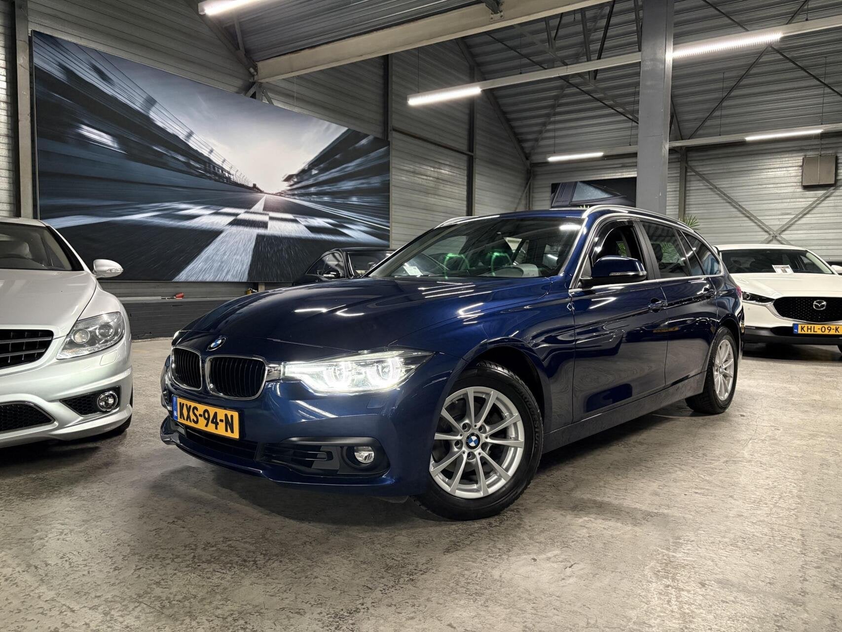 BMW 3-serie Touring 320i 184pk | LED | Elek. Klep | Navi 320, Auto's, Automaat, 1998 cc, Euro 6, 4 cilinders
