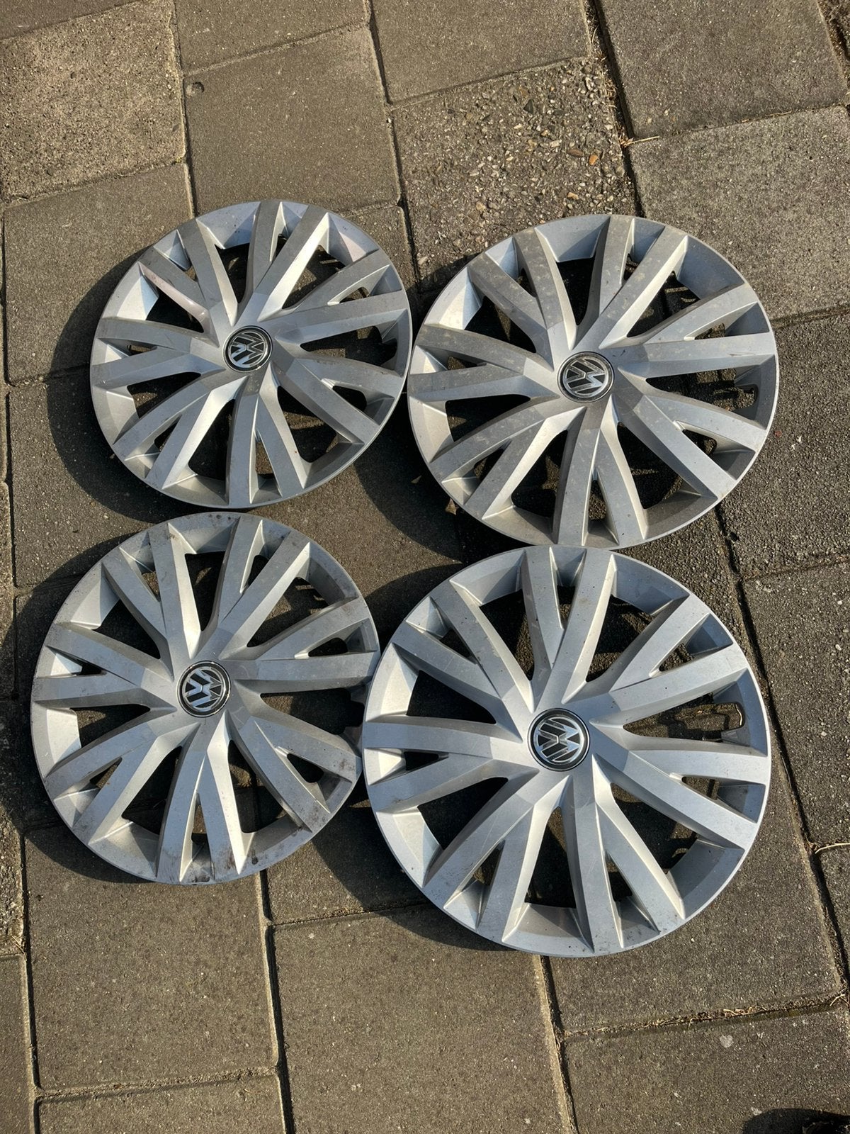 Te koop orignele set sport volkswagen wieldoppen 16 inch, Ophalen of Verzenden, Gebruikt