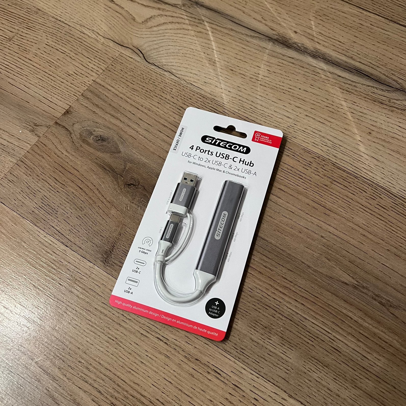Sitecom 4 Ports USB-C Hub Naar 2x USB-C en 2x USB-A, Computers en Software, Dockingstations, Ophalen of Verzenden, Nieuw, USB-hub