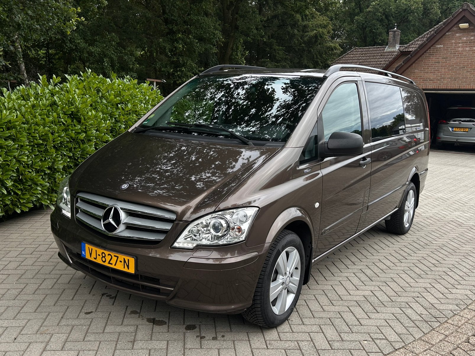 Mercedes-Benz Vito 2.1D 120KW 2014 dubbelcab Marge 11950, Euro 5, Zwart, 4 cilinders, Bruin