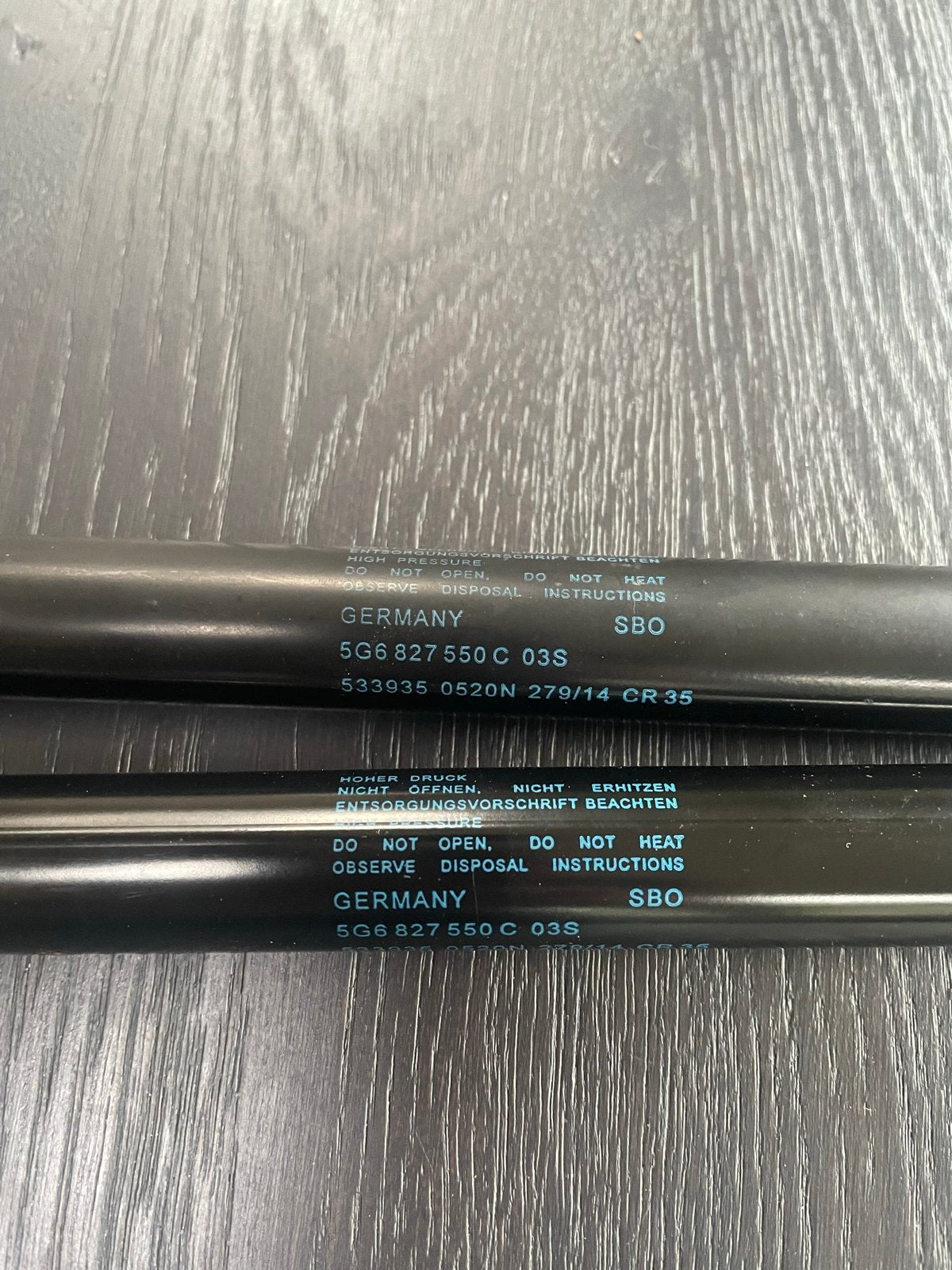 2xGasveer 520N voor VW Polo - Kofferbak/Motorkap, Ophalen of Verzenden, Nieuw, Volkswagen