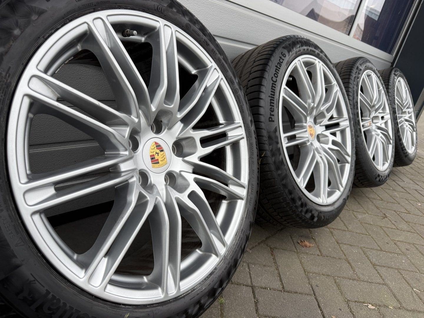 Orig 21 " Porsche Cayenne E2 92A E-Hybrid GTS velgen banden, Auto-onderdelen, Gebruikt, -, 275 mm, -