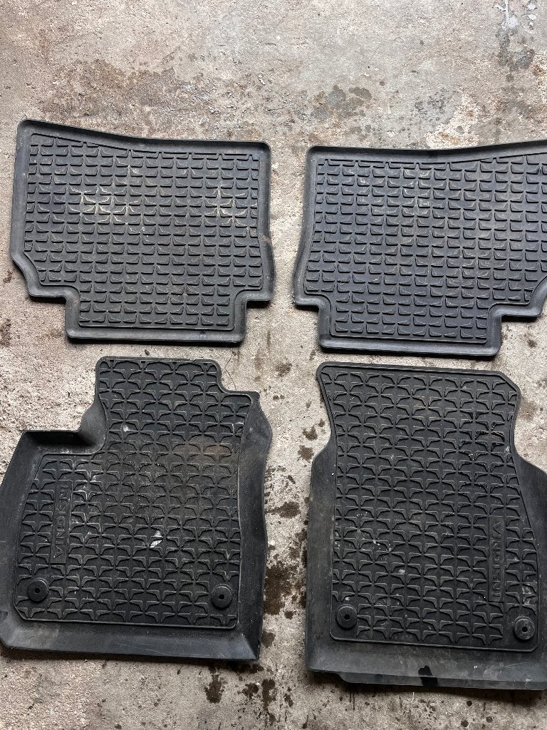 Opel Insignia 2020 rubberen mattenset, Ophalen, Gebruikt