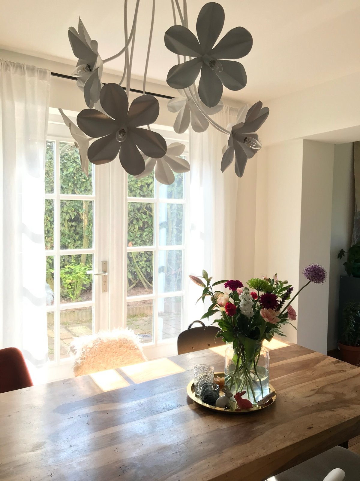Bijzondere witte bloemenlamp - 9 bloemen 80x70 cm, Ophalen, Gebruikt, Metaal, E14 (klein)