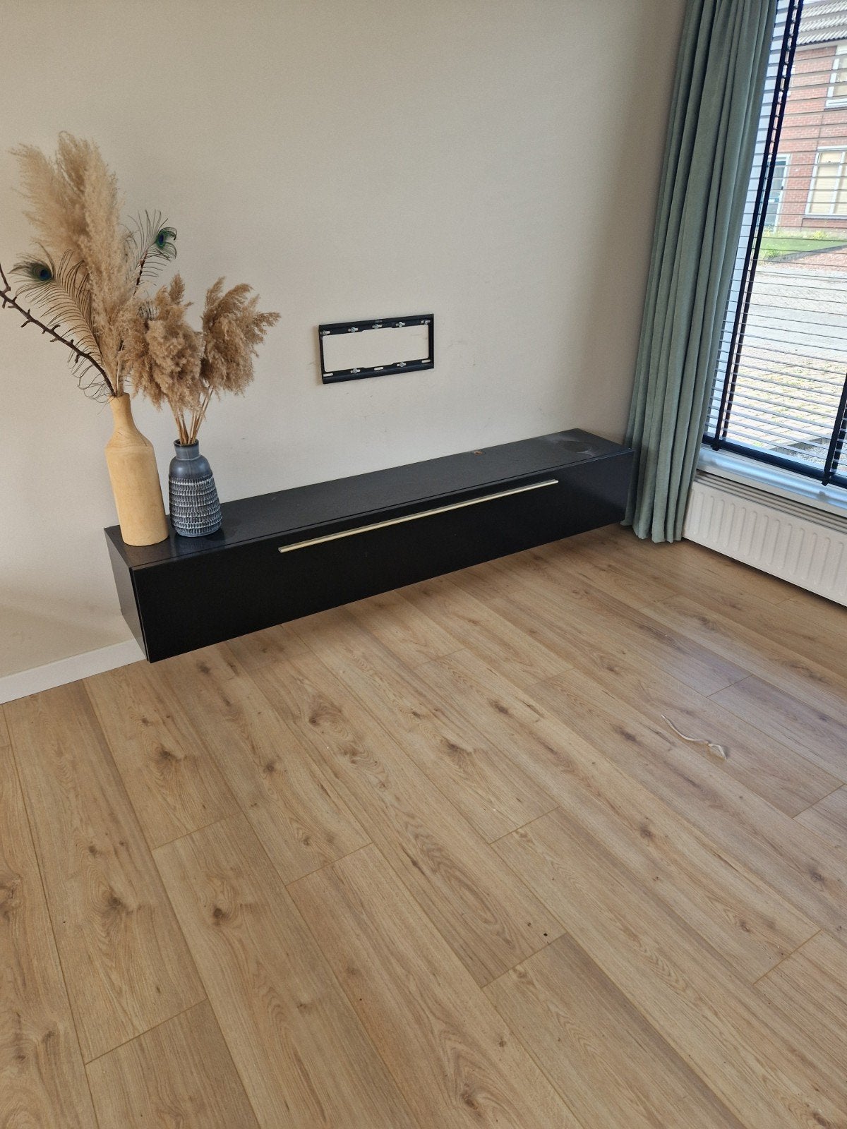 TV meubel zwevend, Ophalen of Verzenden, Zo goed als nieuw, 200 cm of meer, Minder dan 100 cm