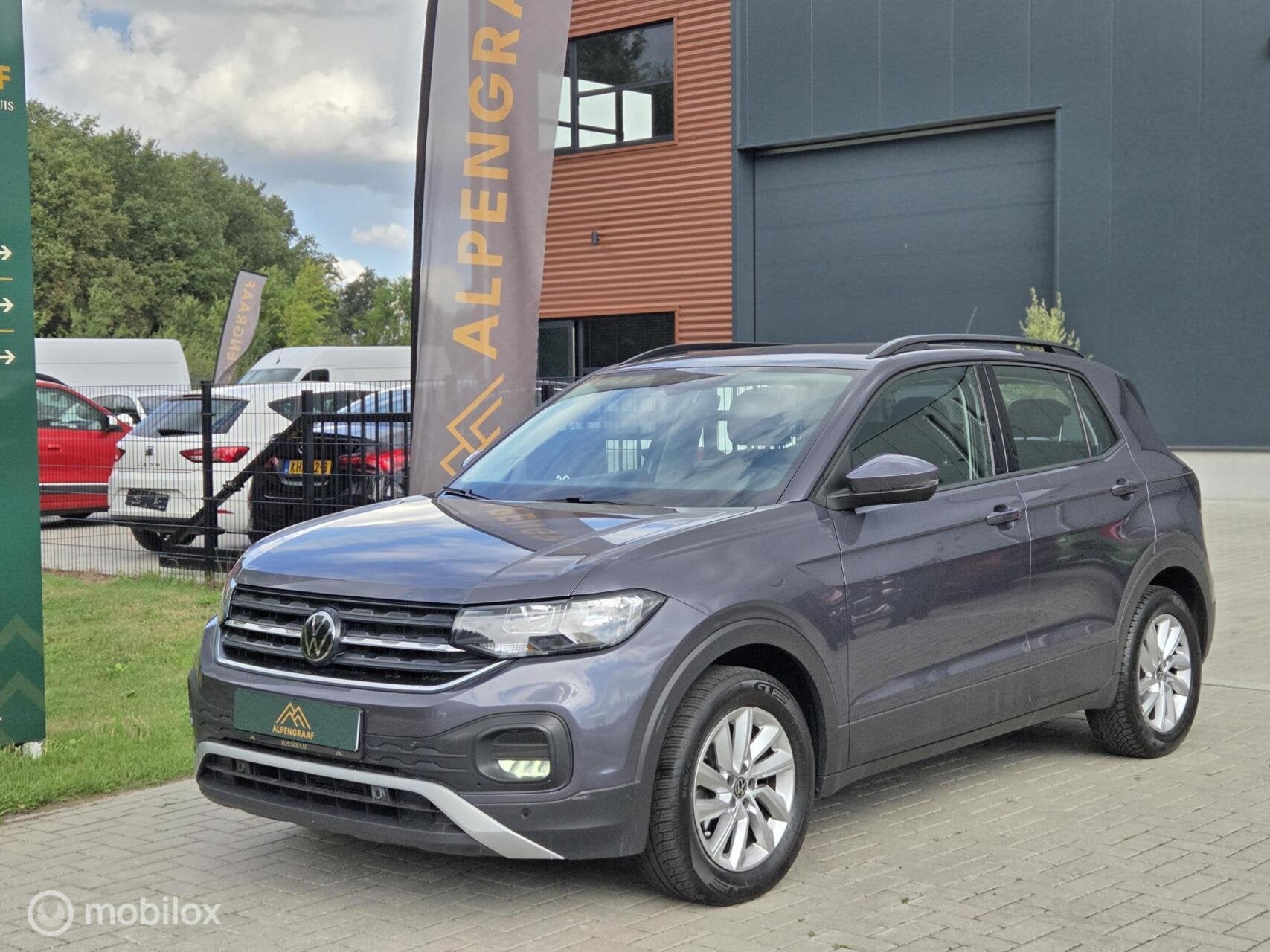 Volkswagen T-Cross 1.0 TSI Life Virtual|Camera|Carplay, Auto's, Volkswagen, T-Cross, Gebruikt, 3 cilinders, SUV of Terreinwagen
