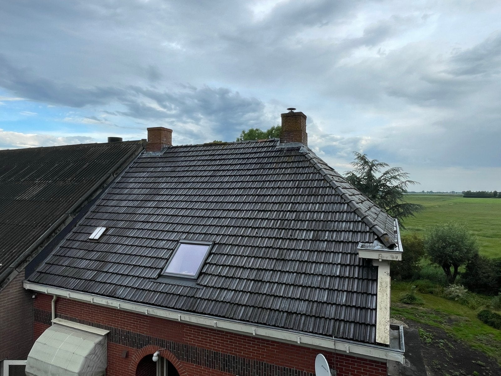 Gebruikte geglazuurde dakpannen, J. Kurstjens, Doe-het-zelf en Verbouw, Dakpannen en Dakbedekking, Ophalen, Gebruikt, Steen of Klei