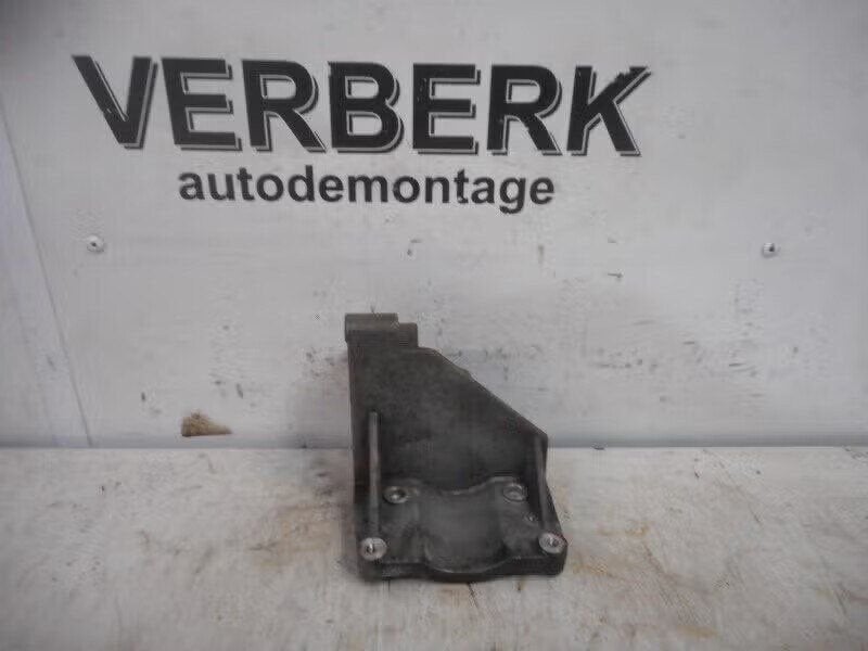 STUURBEKRACHTIGINGSPOMP Fiesta 5 (JD / JH) (2s6e3k738aa), Auto-onderdelen, Gebruikt, Ophalen of Verzenden, Henry-Ford-Straße 1 50735 Köln, DE