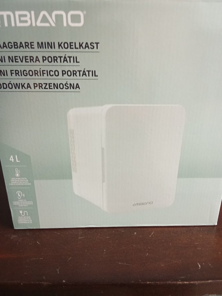 Mini koelkast 4 liter, Witgoed en Apparatuur, Ophalen, Zonder vriesvak, Nieuw, Minder dan 75 liter