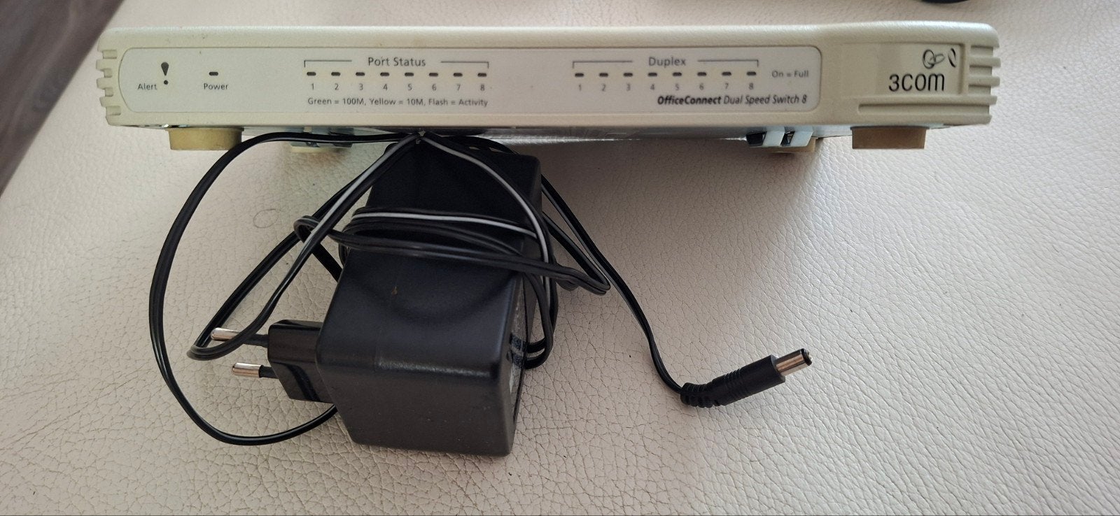 3Com OfficeConnect Dual Speed Switch 8 met adapter, Ophalen of Verzenden, Gebruikt