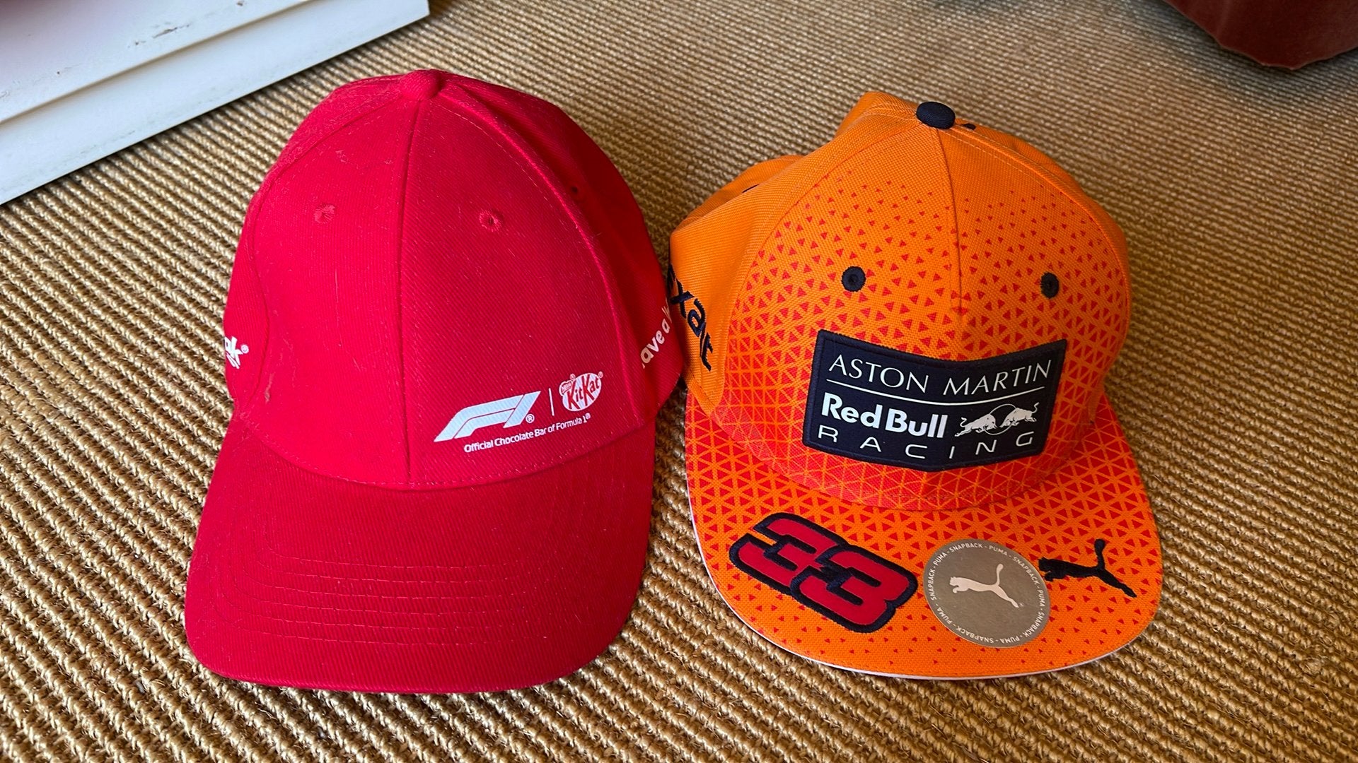 2 petten, Verzenden, Gedragen, One size fits all, Pet