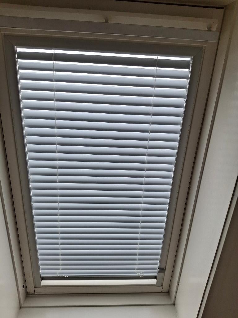 2 Velux dakraam jaloezieen, Gebruikt, Wit, Minder dan 100 cm, 50 tot 100 cm