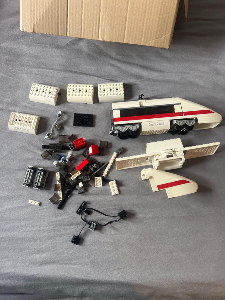 Lego trein onderdelen - locomotief en wagons, Lego, Ophalen of Verzenden, Losse stenen, City
