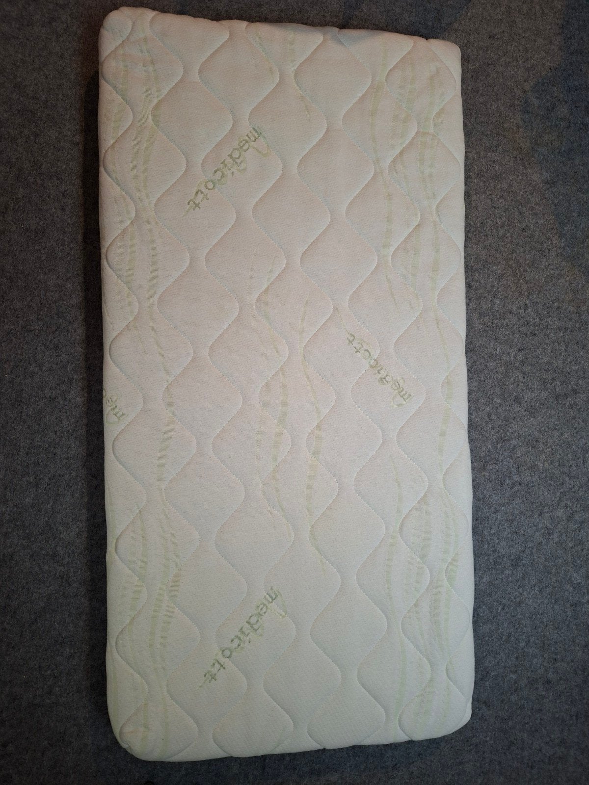 Medicott ledikant matrasje, Ophalen, 190 cm of minder, Zo goed als nieuw, Matras