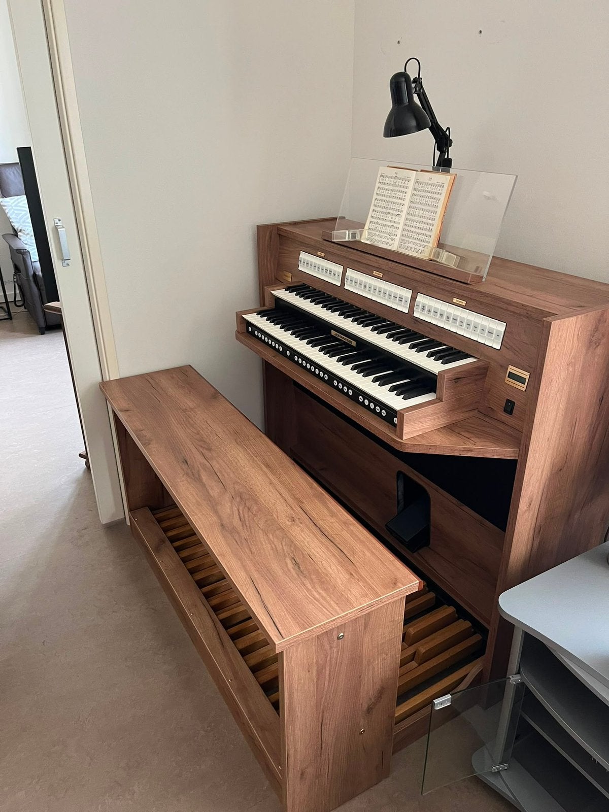 Orgel Johannes studio 150, Ophalen, Zo goed als nieuw, 2 klavieren, Orgel