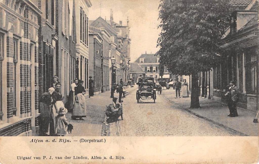 Alphen aan den Rijn Alfen Dorpstraat met auto en volk 1904, Ophalen of Verzenden, Voor 1920, Gelopen, Zuid-Holland