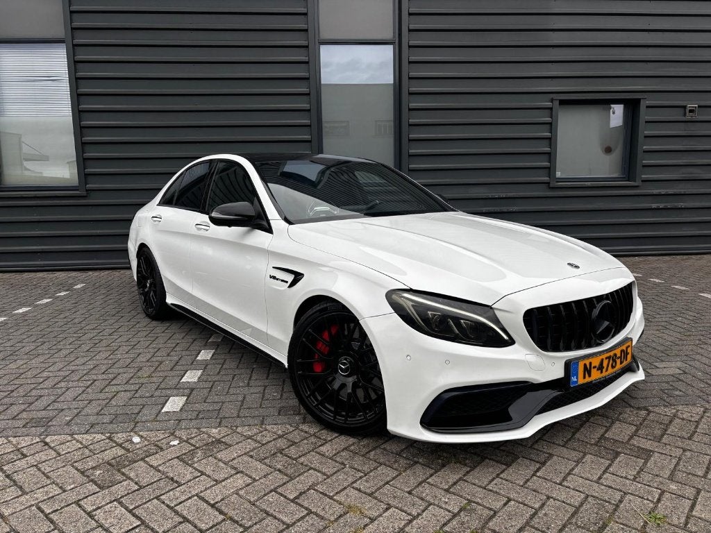 Mercedes-Benz C-Klasse C63s 4.0 375KW Speedshift 2017 Wit