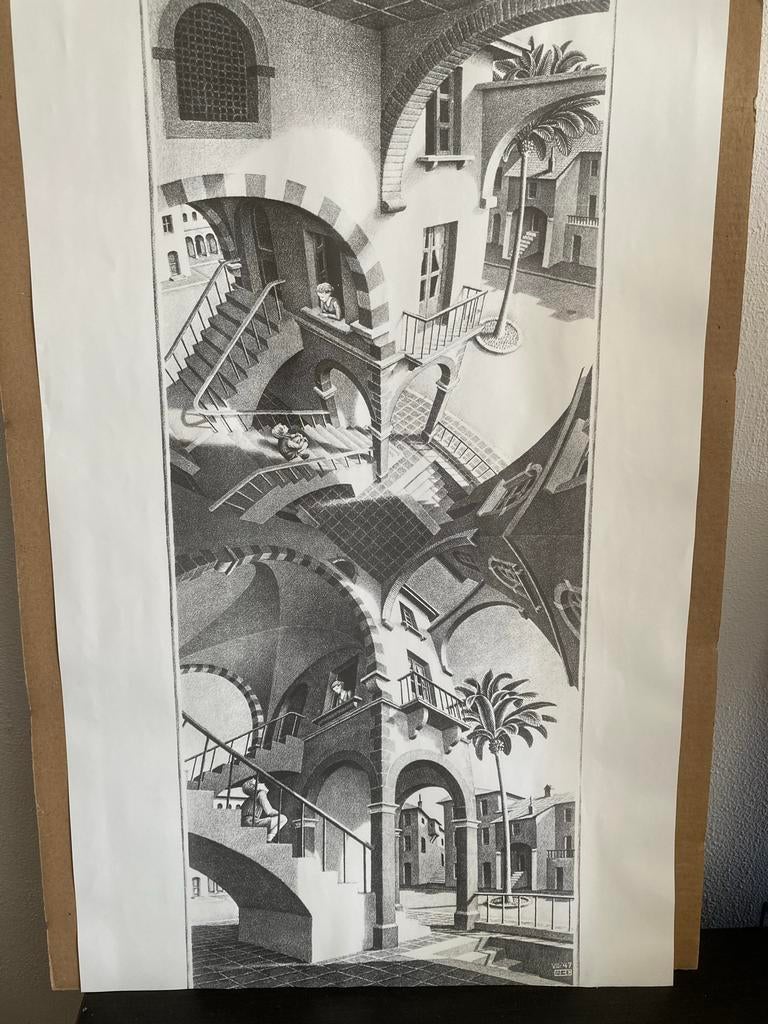 MC Escher 'Boven en Onder' Poster 1947, 70x45 cm, Ophalen of Verzenden, A1 t/m A3, Overige onderwerpen, Rechthoekig Staand