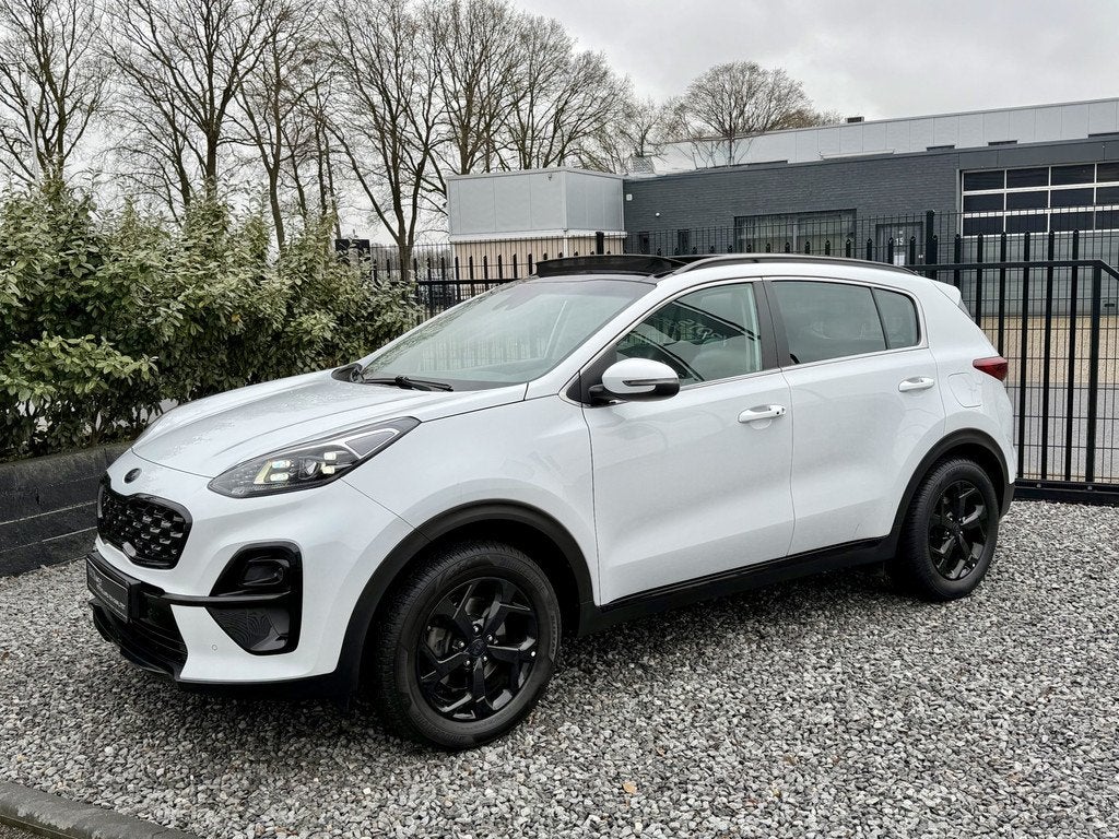 Kia Sportage 1.6 GDI M2022 Panodak|Navi|LED|Camera Wit!, Voorwielaandrijving, Stof, Gebruikt, 4 cilinders