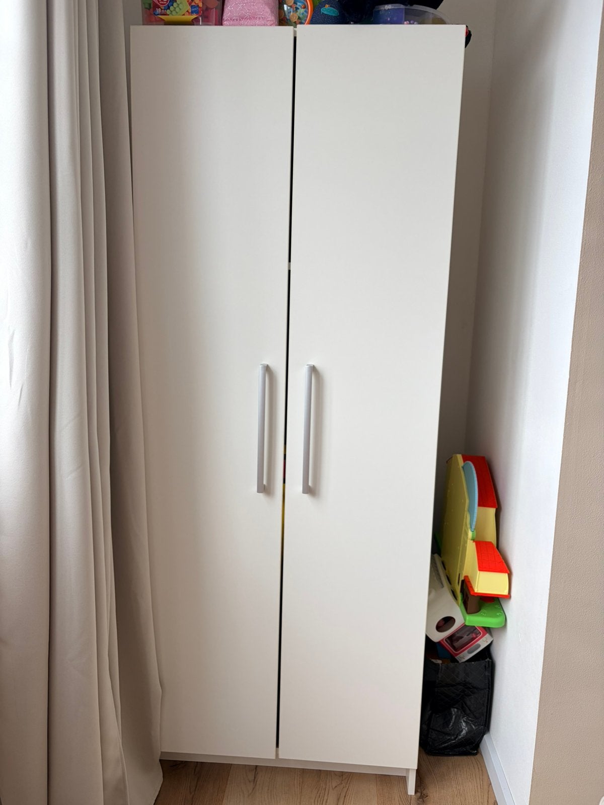 Kinder kleding kast kinderkamer, Ophalen, 50 tot 100 cm, Zo goed als nieuw, 150 tot 200 cm