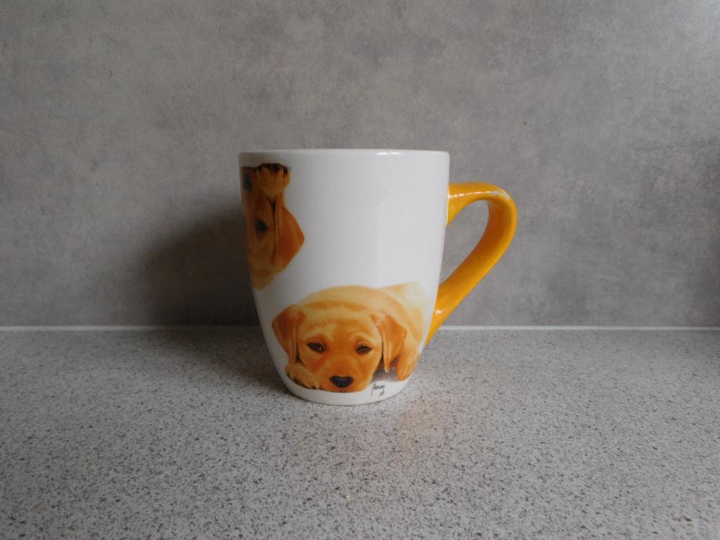 Mok 10x9cm. Puppy Labrador Francien van Westering, Ophalen of Verzenden, Zo goed als nieuw, Overige stijlen, Kop(pen) en/of Schotel(s)