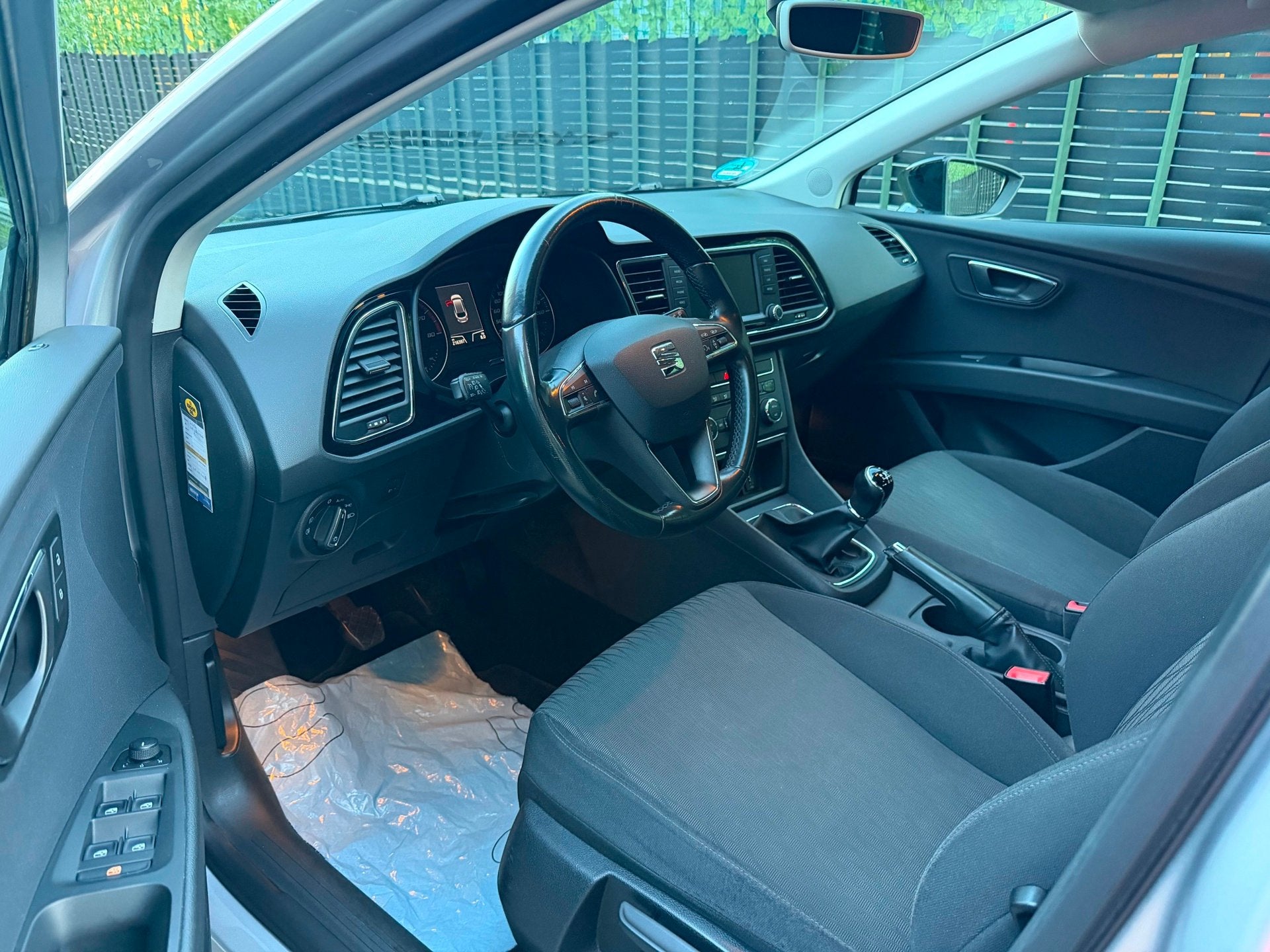 Foto 11 van Seat Leon ST 1.0 EcoTSI Style Connect 2016 CRUISE|NAVI|NAP