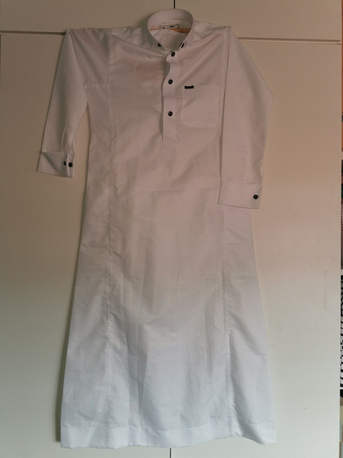 Witte Thobe / Dishdasha uit Saudi-Arabië - Maat 46, Kleding | Heren, Ophalen of Verzenden, Zo goed als nieuw, Onbekend