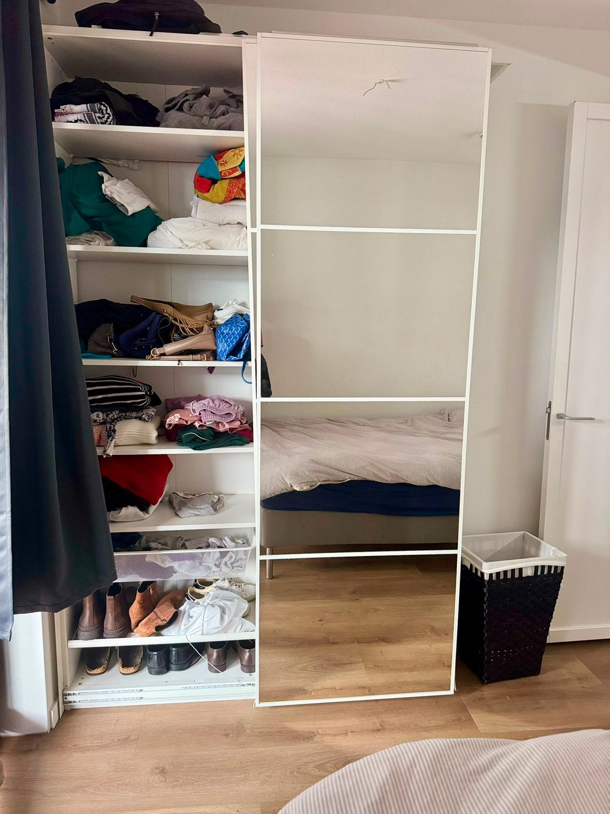 Mirror closet, Ophalen, Zo goed als nieuw, 25 tot 50 cm, Minder dan 100 cm
