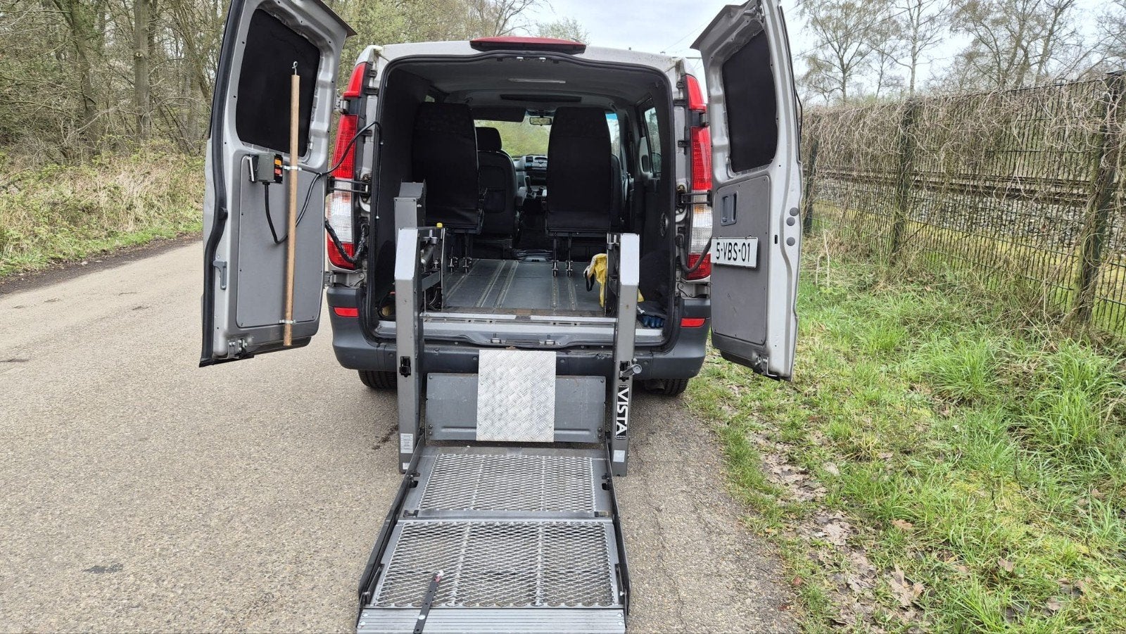rolstoelift vista, Diversen, Ophalen, Zo goed als nieuw, Elektrische rolstoel