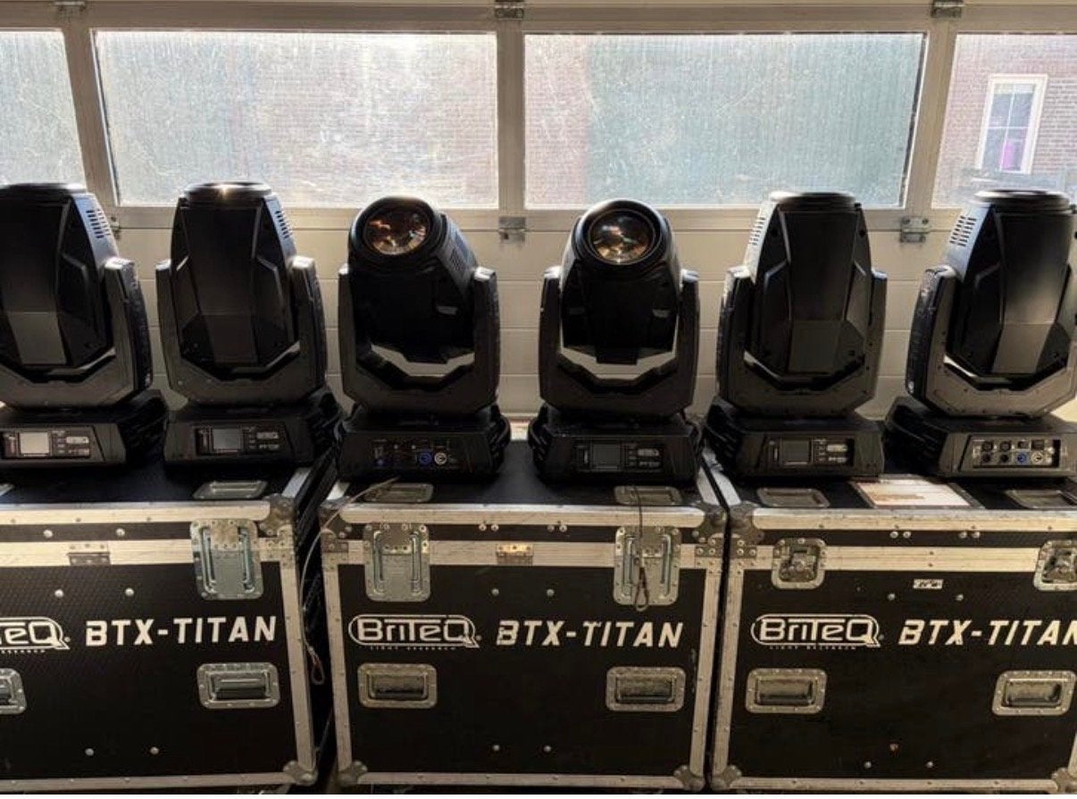 Briteq BTX-Titan Movinghead, Ophalen, Gebruikt, Licht, Kleur