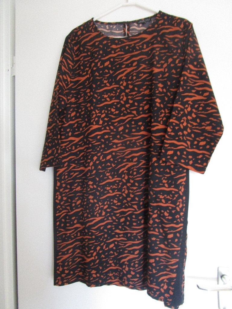 Jazlyn jurk maat XXL bruin, Kleding | Dames, Jazlyn, Bruin, Maat 46/48 (XL) of groter, Ophalen of Verzenden