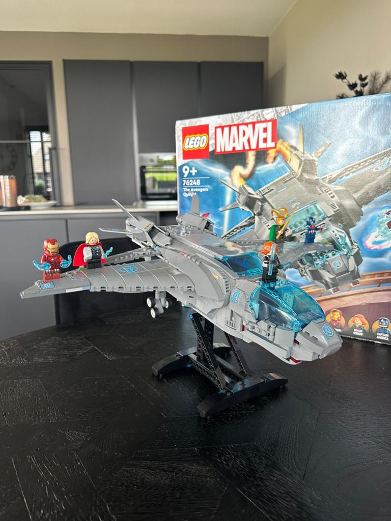 Avengers Quin Jet, Kinderen en Baby's, Speelgoed | Duplo en Lego, Ophalen of Verzenden, Zo goed als nieuw