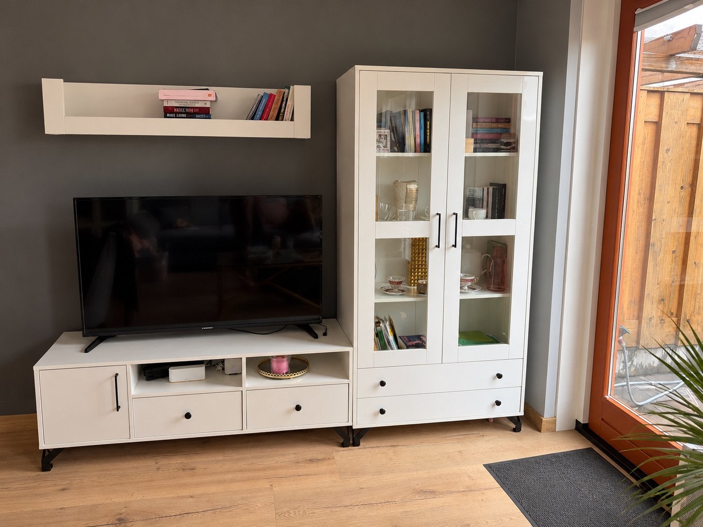 Complete meubelset – 5-delig – wit met zwarte details, Huis en Inrichting, Ophalen, 100 tot 150 cm, 200 cm of meer, Zo goed als nieuw