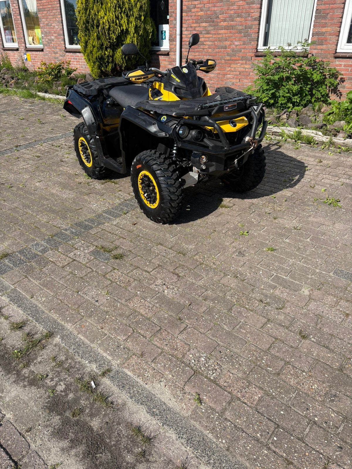 Can am outlander 1000cc, 2 cilinders, Meer dan 35 kW, 1000 cc