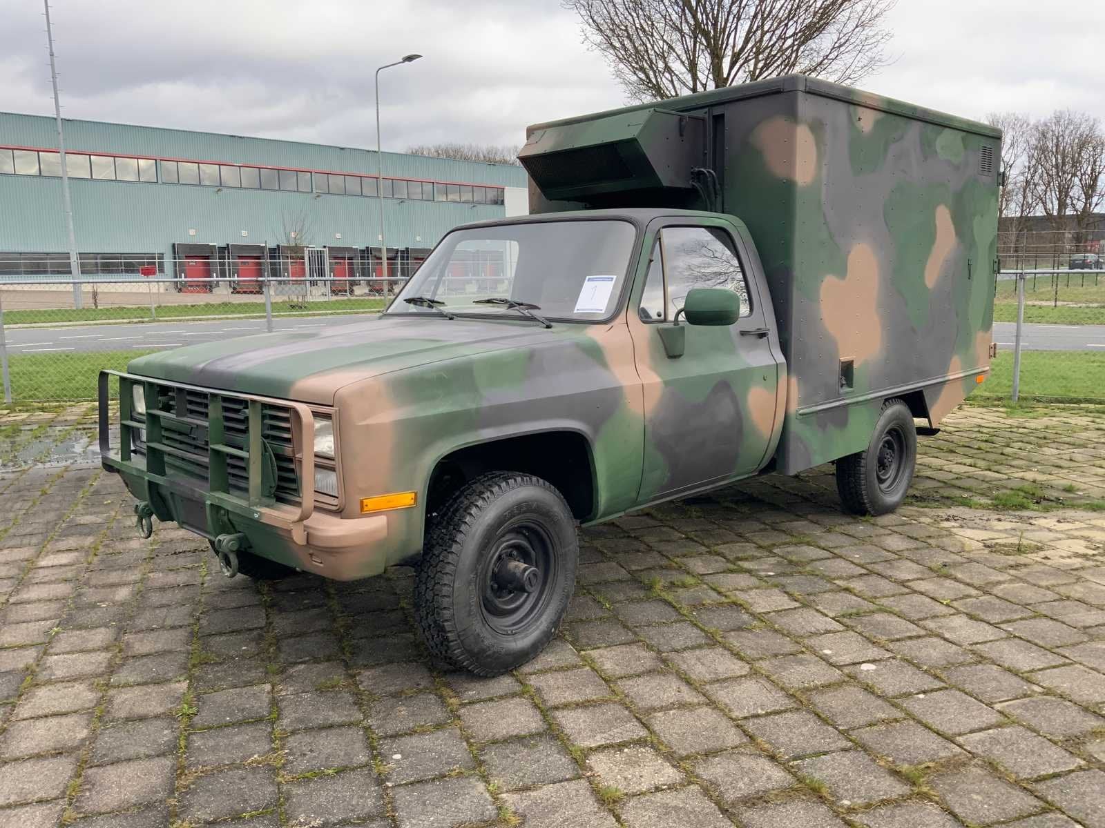 1984 Chevrolet K30 Ambulance Pickup, Auto's, Automaat, Gebruikt, Overige modellen, Overige carrosserieën